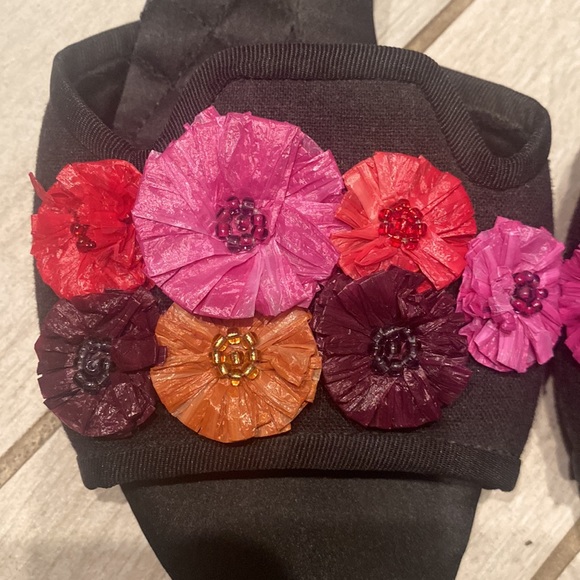 Size 8.5 Birdies Slippers - Picture 2 of 3